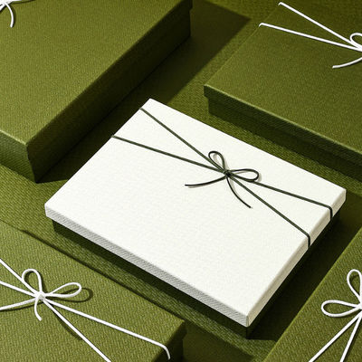 Thư thiếp cao cấp tùy chỉnh nắp và cơ sở hộp đóng gói mỹ phẩm hộp quà tặng cá nhân đặt với ruy băng