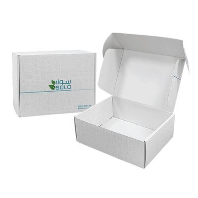 Hộp bìa gốm CMYK tùy chỉnh cho vận chuyển quần áo lớn và bao bì tùy chỉnh