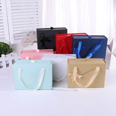 Có thể tái chế Logo tùy chỉnh sang trọng cứng kéo ra quần áo Bao bì áo thun quần áo giấy ngăn kéo hộp quần áo