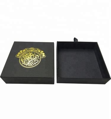 Luxury Hot Stamping Black Box Gift Packaging Với in CMYK