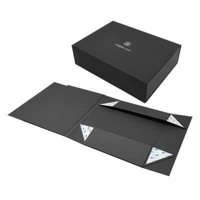 Logo tùy chỉnh Bảng giấy màu đen Khóa từ tính Hộp quà gấp Hot Foil / UV / Vernix
