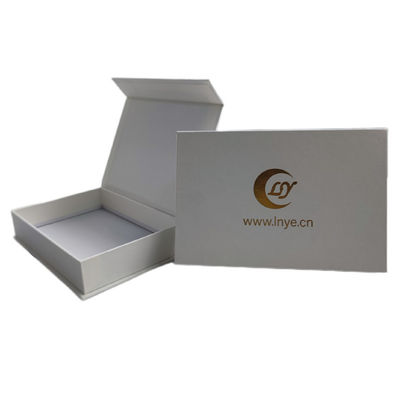 Hộp quà từ tính bằng giấy Ngài trắng bạc ngọc trai với Logo in gói tùy chỉnh