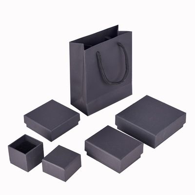 Hộp đóng gói mỹ phẩm bằng bìa cứng bằng ván với nút đóng từ tính và thiết kế tùy chỉnh