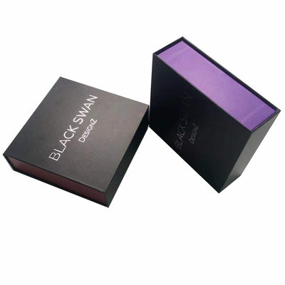 CMYK Sản phẩm in thủ công giấy tái chế Hộp quà từ tính với miếng đệm bọt để đóng ví