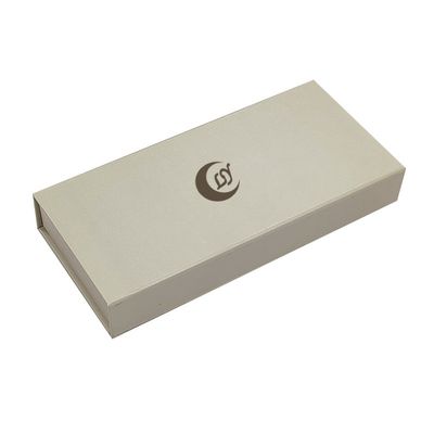 Hòn bọc bọc từ tính màu trắng phong cách UV phủ phủ hộp quà từ tính để dán nhãn