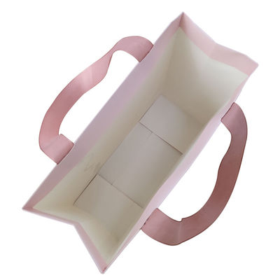 Nhãn hiệu tùy chỉnh sang trọng Nhựa vàng in giấy Kraft mua sắm Bao bì túi cho giày quần áo