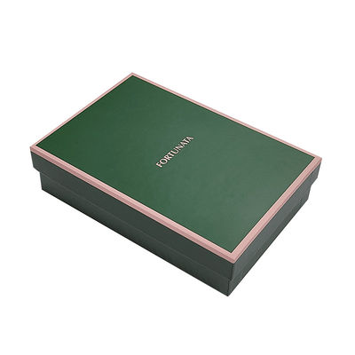 Chiếc nắp sang trọng và hộp cứng cơ sở