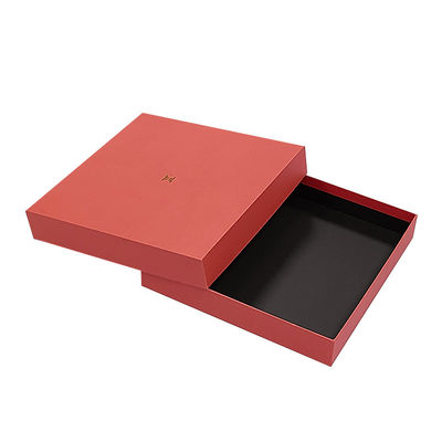 Tùy chỉnh nắp đỏ và cơ sở vai cổ hộp áo sơ mi quần áo khăn bọc quần áo đồ xa xỉ cứng hộp cho quần áo khăn