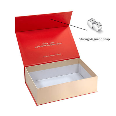Thẻ: Custom Luxury Red Magnetic Clamshell Christmas Theme Gift Box Biodegradable Rigid Magnetic Closure Box Bao bì với tay cầm