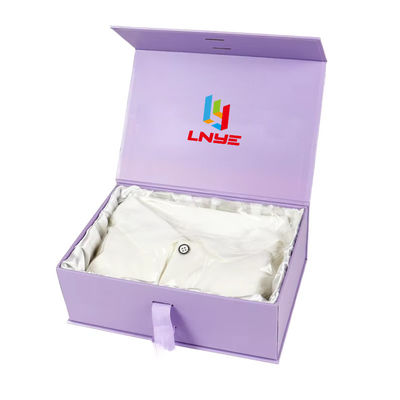 Thư ký High End Black Box Magnetic Box Clothing Cardboard Gift Packet Box Human Hair Packaging Box With Satin Silk