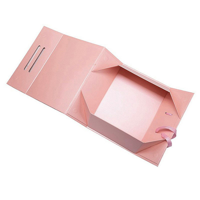 Chiếc hộp quà từ tính màu hồng cao cấp được in Nhạc băng tay cầm Logo tùy chỉnh Bao bì giấy cứng cho quần áo