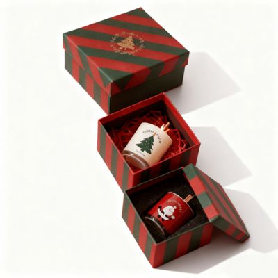 Nhà máy bán buôn tùy chỉnh sơn màu giấy Giáng sinh hộp nắp và cơ sở nến hộp với đóng dấu