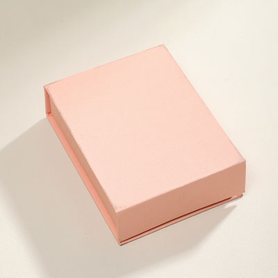 Màu tùy chỉnh Logo Hồng High End Phòng gấp Spot Màu Logistics đồ trang sức từ tính Hộp nhỏ